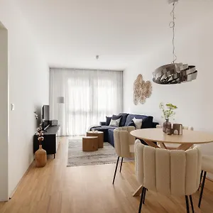 Apartament Coho Mit Hauseigener Tiefgarage, Viena